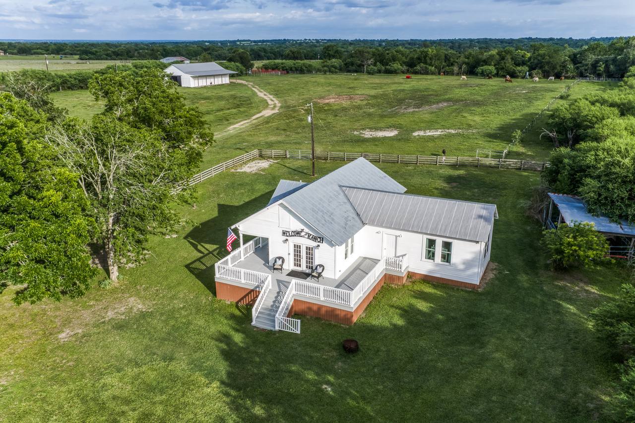 Aerial drone view of 19576 Pickens Rd